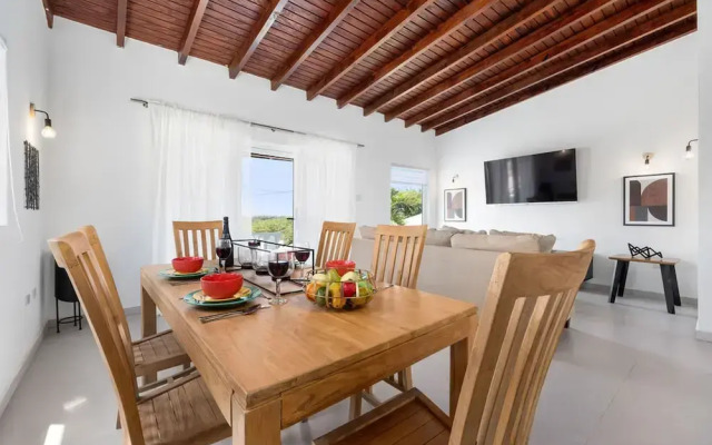 2BR Countryside Home w Sea Views Private Pool