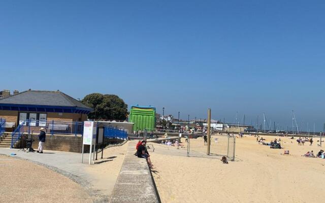 Crofton House Victorian Apartment