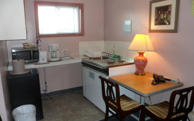 Silver Birch Motel