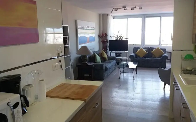 Oceanografic Arts beach center 46