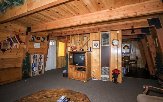 Sutherland 1055 by RedAwning