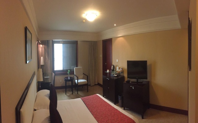 Yangtze Hotel – Guest Rooms – Wuhan