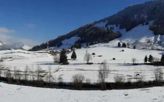 Chalet Charlotte Apartments