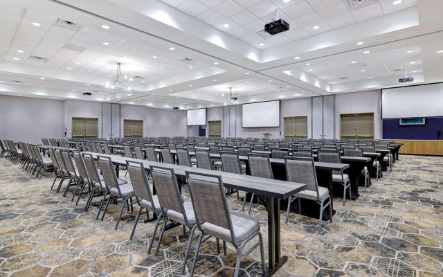 Hilton Garden Inn Cedar Rapids