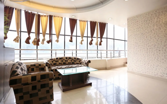 OYO 3697 Hotel Rivieraa