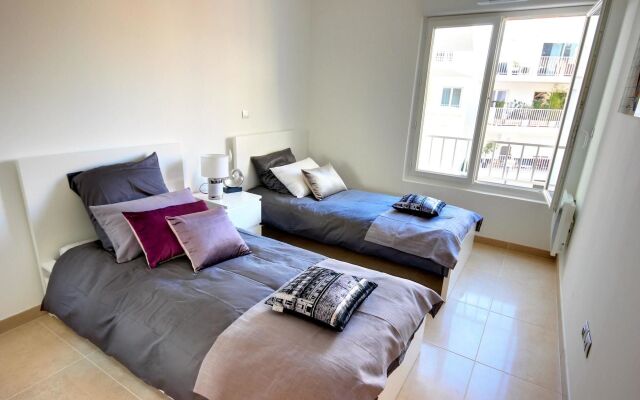 Apartment With 2 Bedrooms in Cannes, With Wonderful City View, Furnish