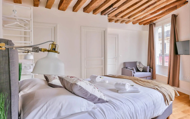 B  363- Magnifique appartement au coeur de Saint michel