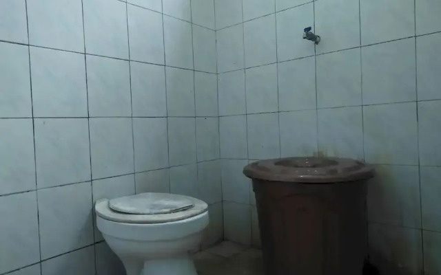 OYO 93411 Syariah Hotel Tomborang