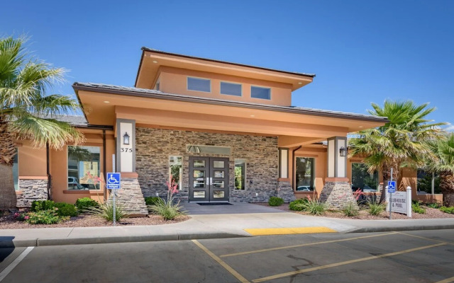 Southern Utah Adventure Gateway 6 Bedroom Townhouse