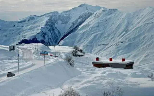 Tsar Bani Spa Resort