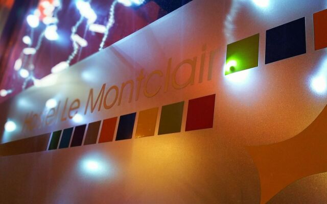 Le Montclair Montmartre by River Hostel