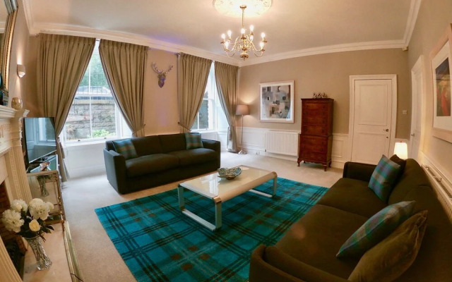 Escape to Edinburgh @ Abercromby Place