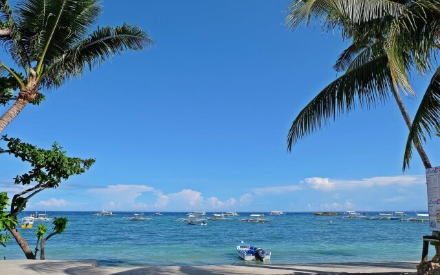 Lost Horizon Beach Dive Resort