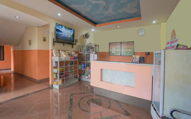 Super OYO 2639 Oxy Townhouse