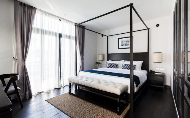 Cheeva Dee Hotel