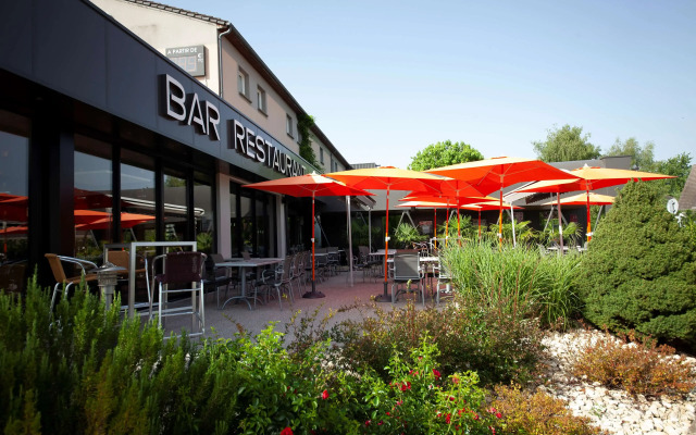 Kyriad Clermont Ferrand Nord - Riom