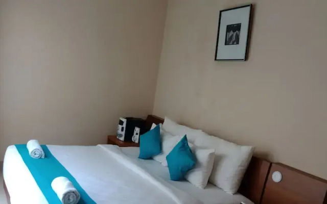Abhaya Villa