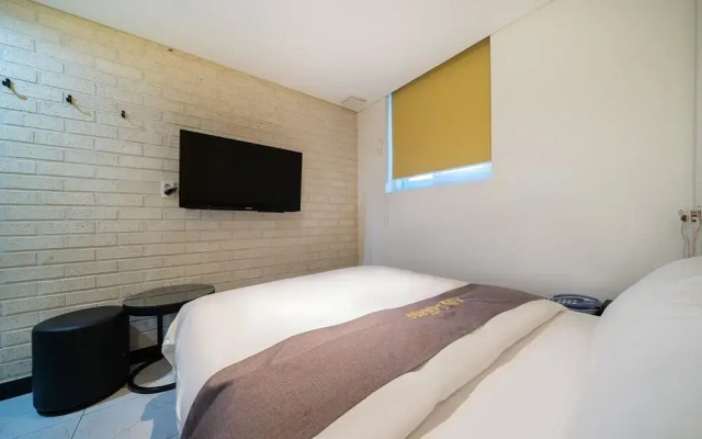 Taereung Leblanc Hotel