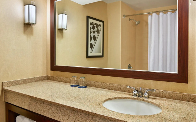 Sheraton Indianapolis Hotel at Keystone Crossing