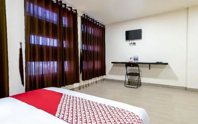 Oyo 786 Sutomo Guest House