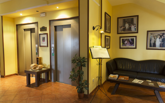 Hotel y Bungalows Balcón de Competa