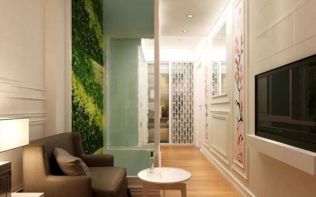 Luxury Old Quarter Hotel & Gym