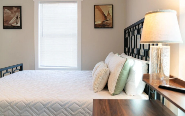 3 Bedroom, Virginia Street