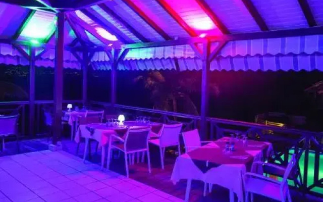 Hotel Bois Joli