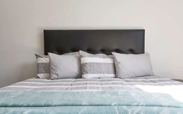 Trendy Art Studio Apartment,Maboneng Joburg
