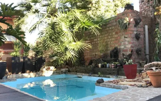á La Martha’s Air-Port Guest House