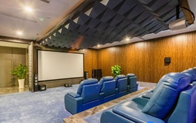 Yangzi International Hotel