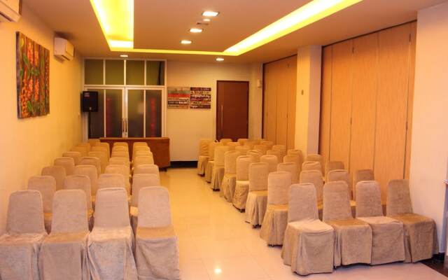 Airy Panakkukang Adhyaksa Baru 18 Makassar