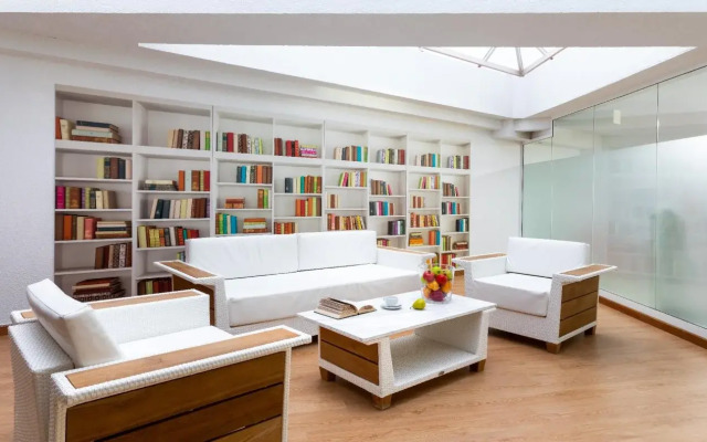 Aparthotel Los Dragos del Sur