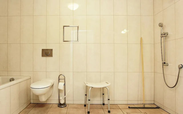 6 Person Holiday Home in Grossenbrode