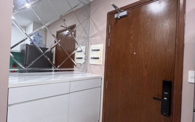 Supertramp House - Gold View Apartment