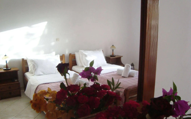 Athina Rooms