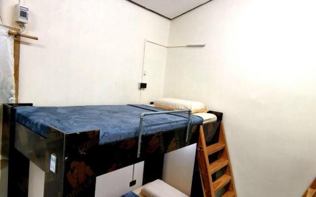 Big Paul Hostel - Adults Only