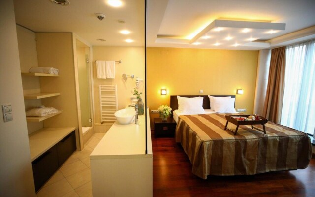 City Boutique Hotel