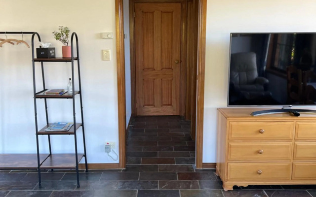 Bicheno getaway for two