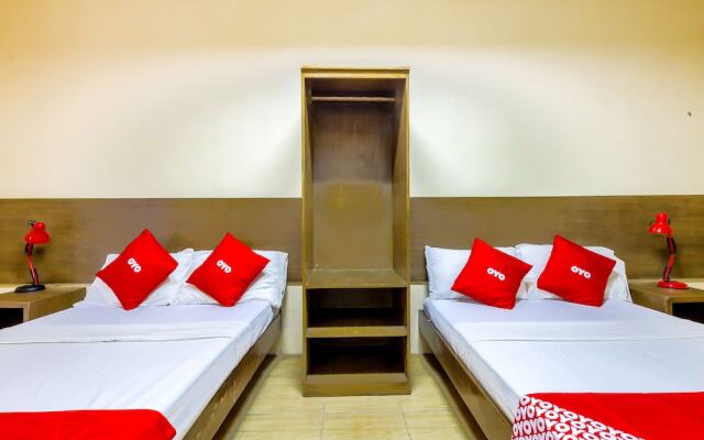 Metro Deluxe Residences