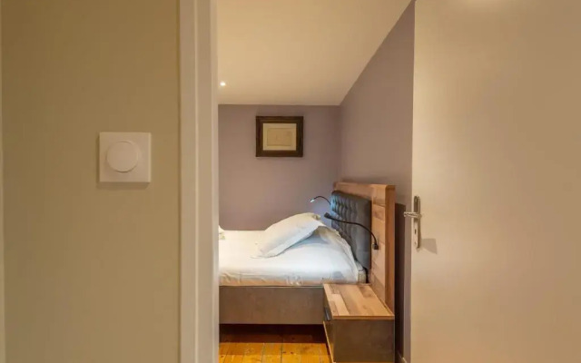 Spacious apartment with two terraces and private parking
