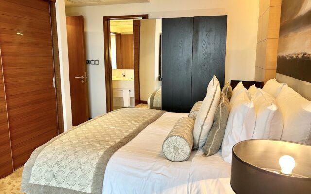 Luxury at Former Address Dubai Mall With Balcony