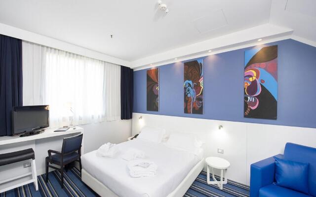 NEO Hotel