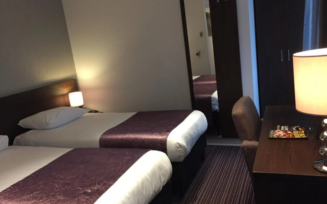Hotel Luxer