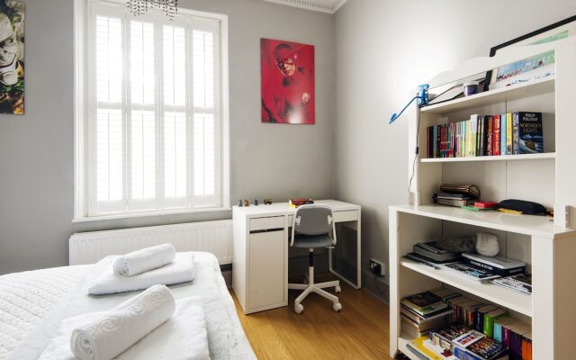 Beautiful Battersea Home by Clapham Junction
