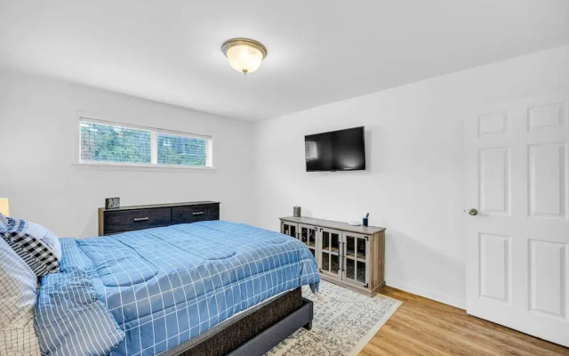 Classic City Getaway at Stadium Village