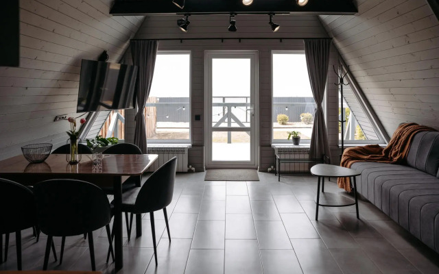 ЯR House (Яр Хаус)