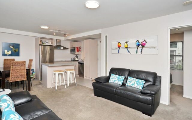 Carlton Villa 2 - Christchurch Holiday Homes