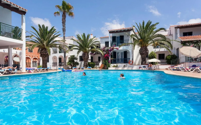 Oasis Park Apartamentos