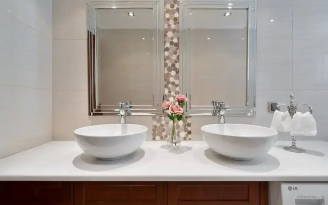 Chania Boutique Villa - Steps From the Beach